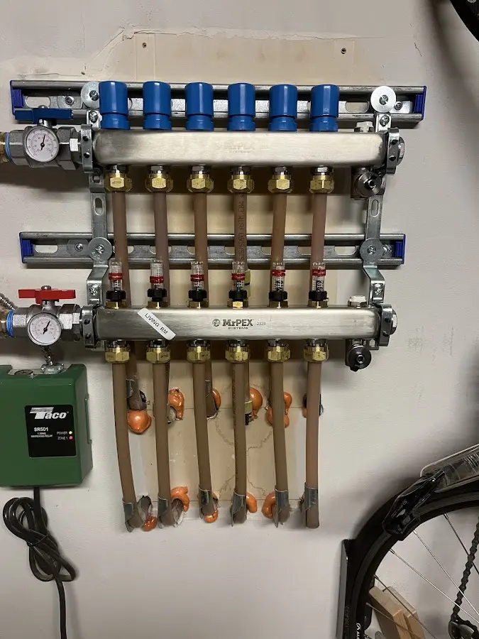 Plumber performing Gas Leak Detection at a residential property in Rio Bravo